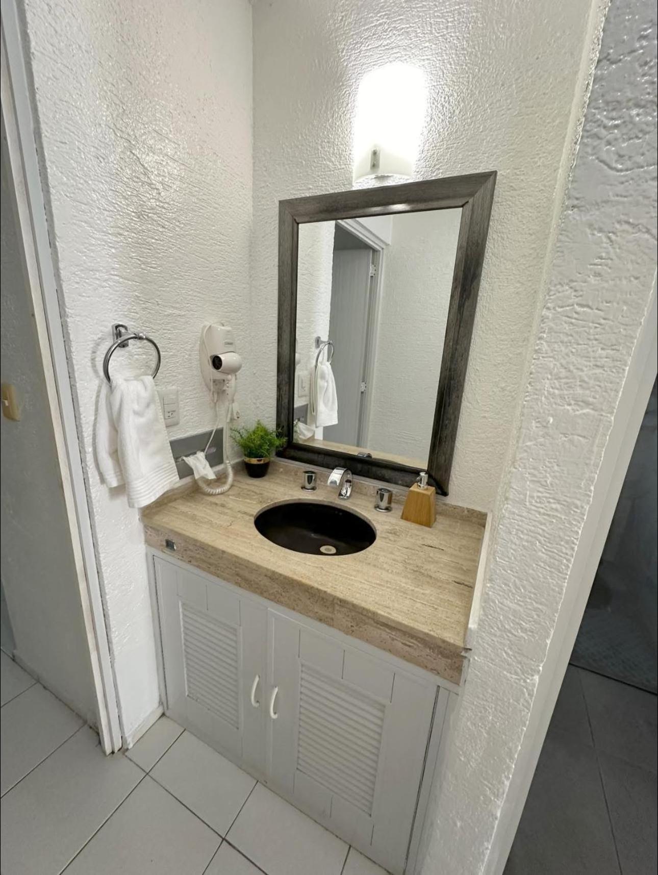 Vaoli Brisas Cancun